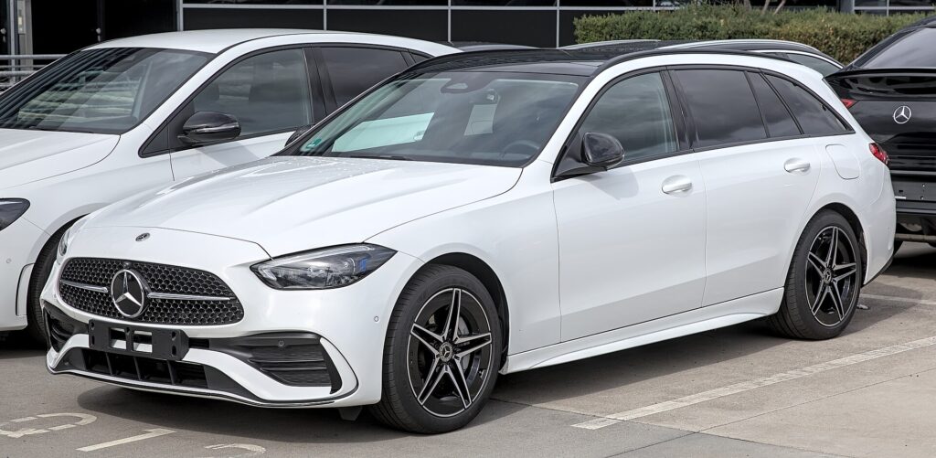 Mercedes-Benz C 220 d T-Modell Avantgarde – Bild 2