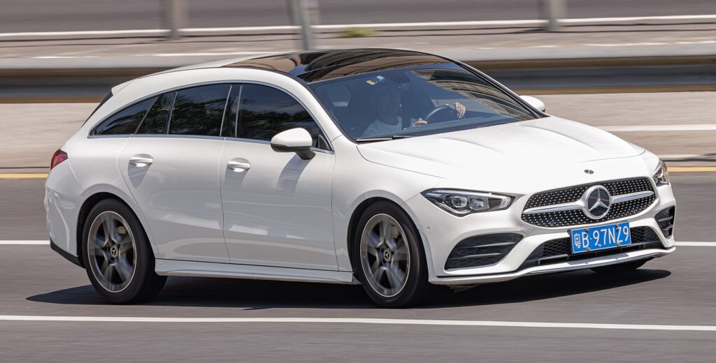 Mercedes-Benz CLA 200 Shooting Brake – Bild 3